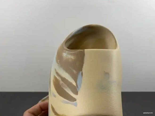 GW1932 Slide Adidas Yeezy 0518